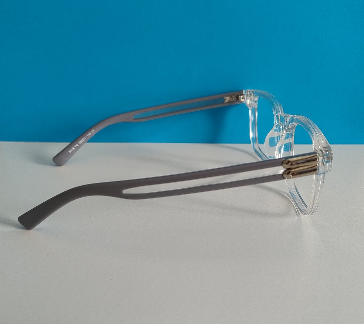 GAFA LUZ AZUL 8495 C6 02