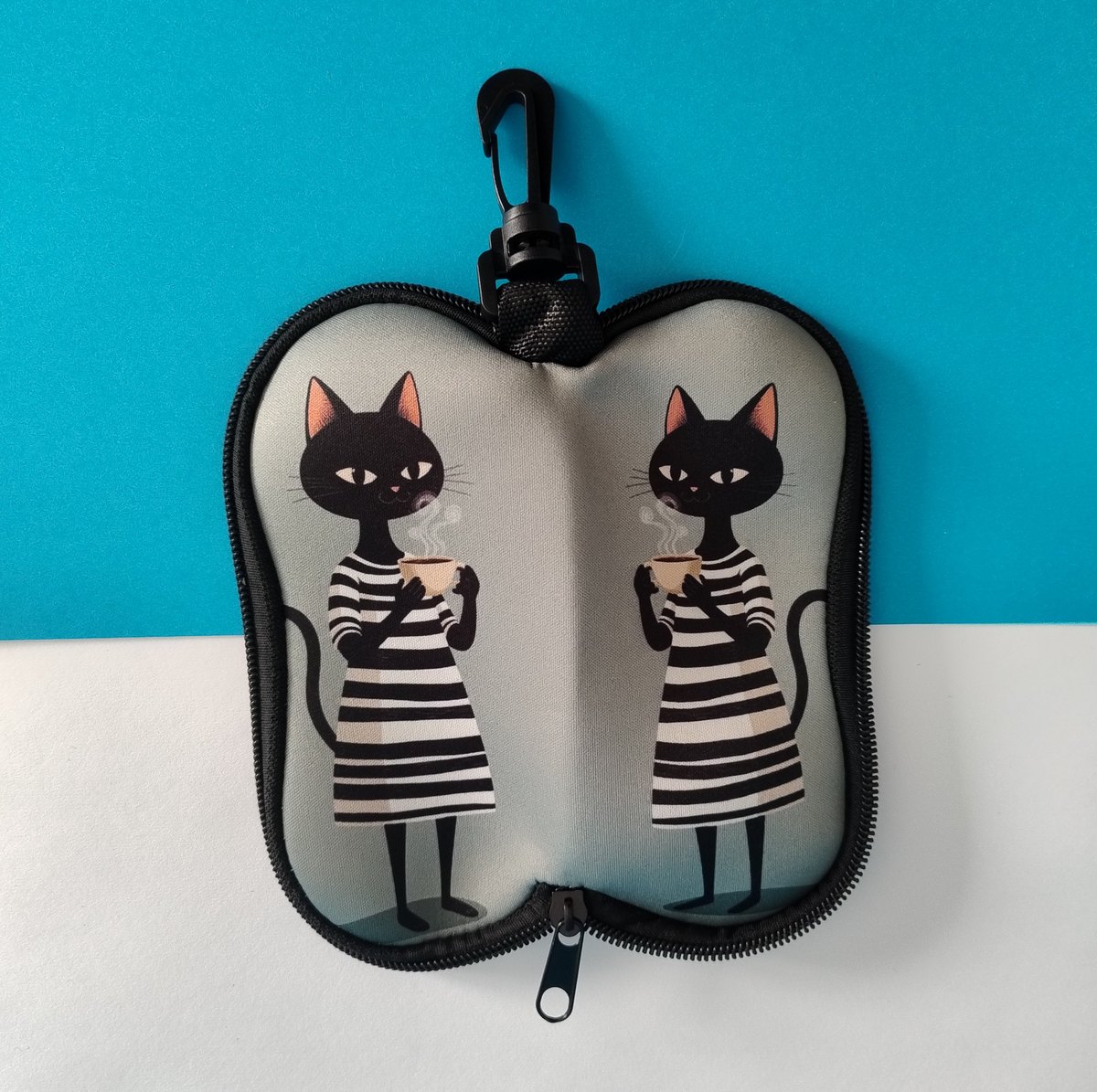 GATO TAZA 2 03