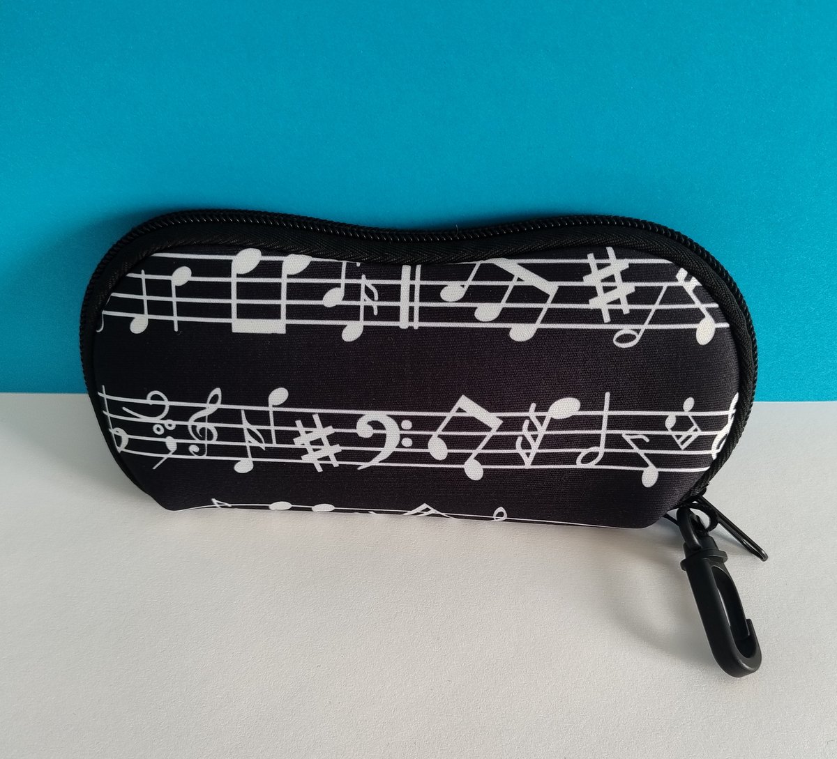 NEOPRENO PENTAGRAMA 01