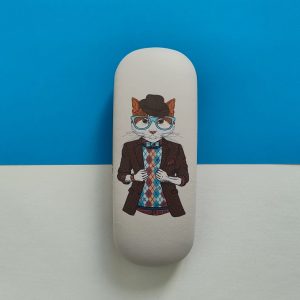 RIGIDO GATA CON GAFA 01